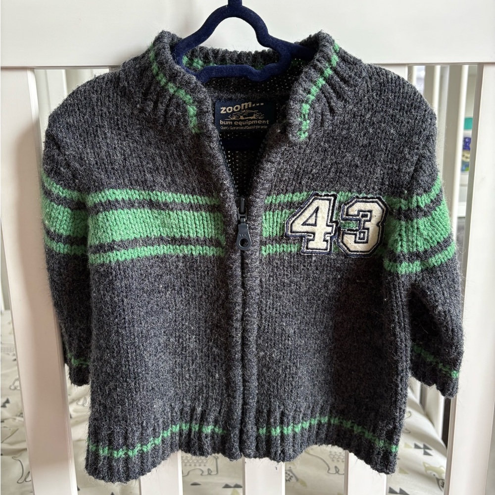 Zoom | dark grey wool vest | 6m